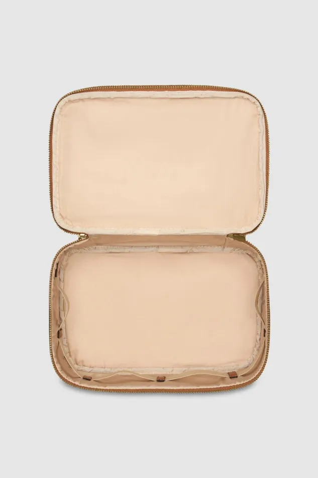 Oroton Wanderer Canvas Beauty Travel Case North Sea Amber Women Beauty Cases Oroton Wanderer Canvas Beauty Travel Case North Sea Amber Women Beauty Cases